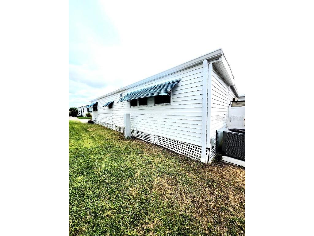 2304 New York Avenue Bradenton FL 34207 - SARASOTA BAY A4665451 image10