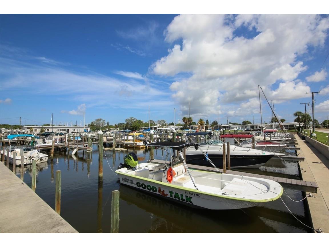 2304 New York Avenue Bradenton FL 34207 - SARASOTA BAY A4665451 image71