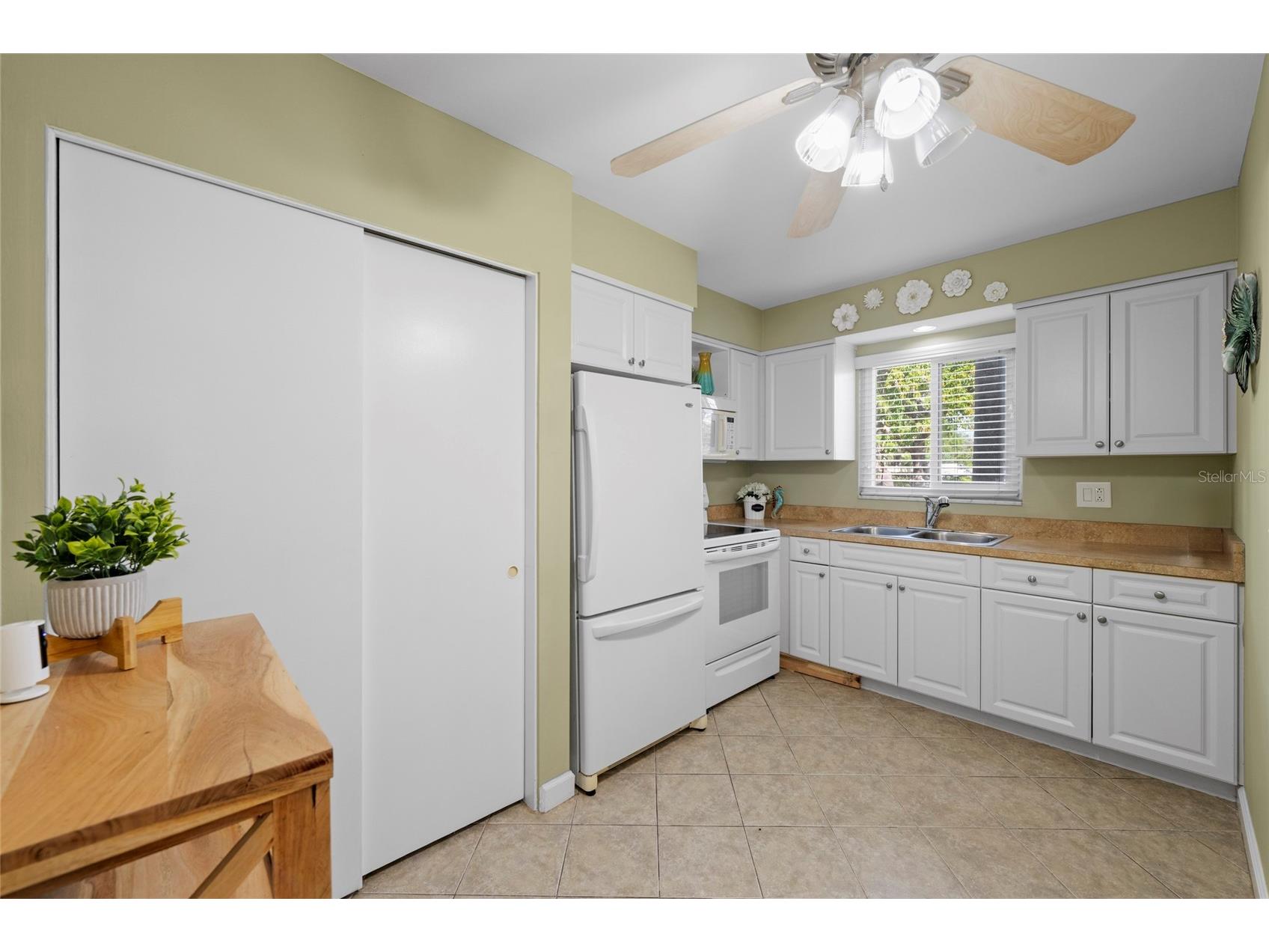 2304 Ringling Boulevard #103 Sarasota FL 34237 A4685401 image8