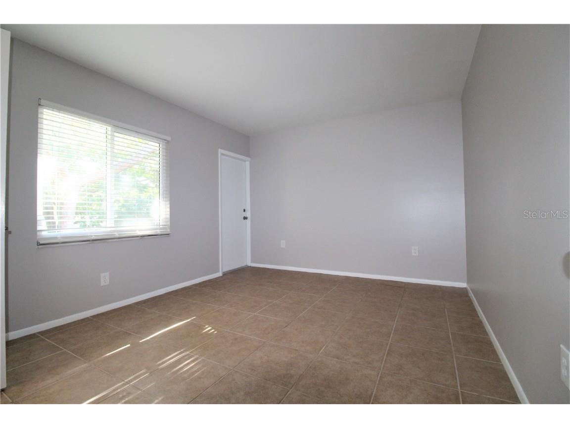 2304 Ringling Boulevard #202 Sarasota FL 34237 A4672360 image7