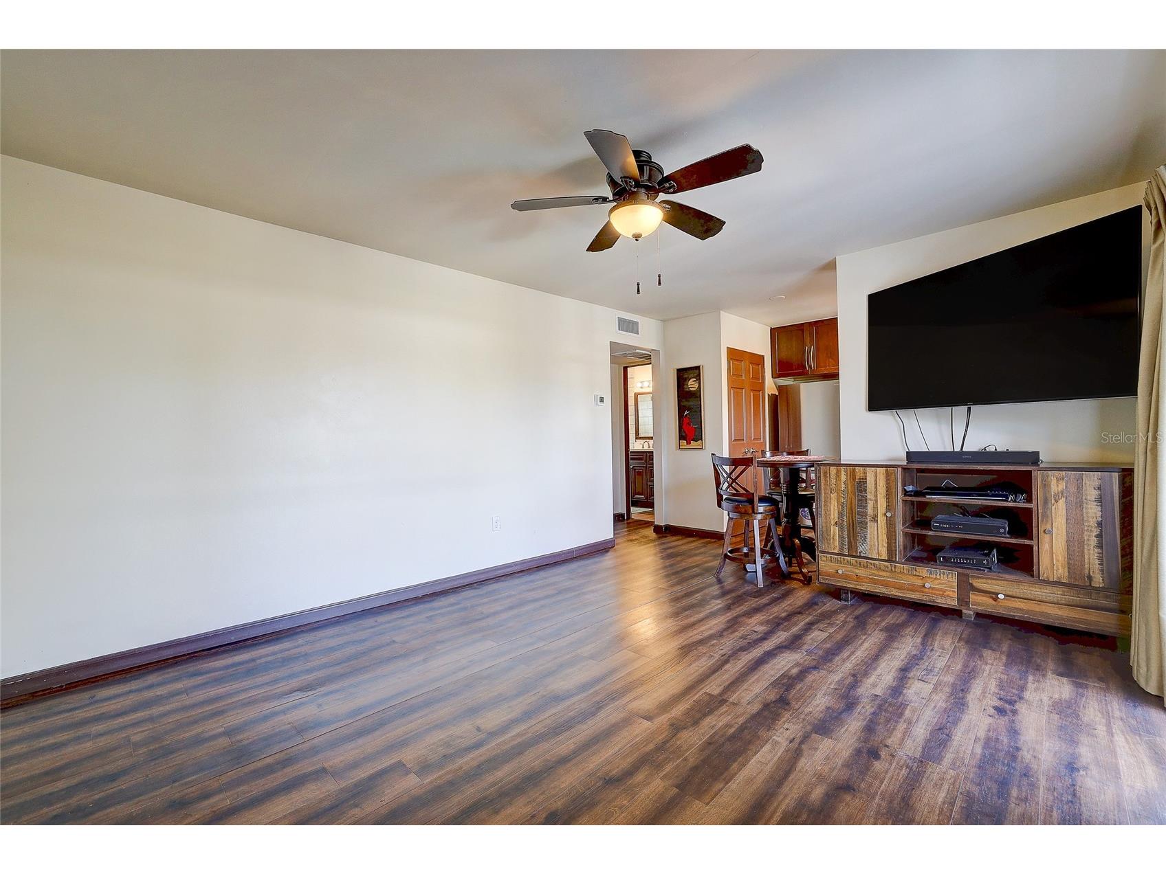 2304 Ringling Boulevard #217 Sarasota FL 34237 A4677209 image7