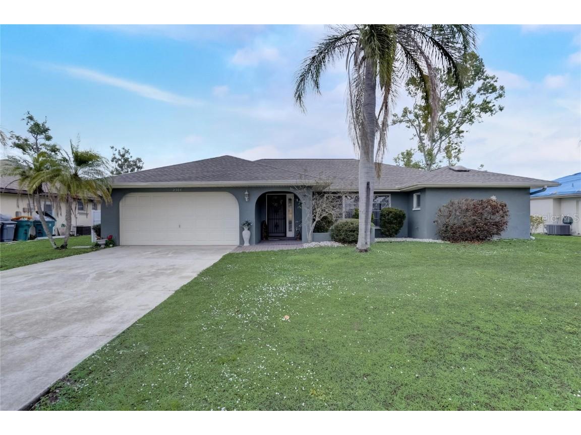 2304 Rio De Janeiro Avenue Punta Gorda FL 33983 A4559496 image1