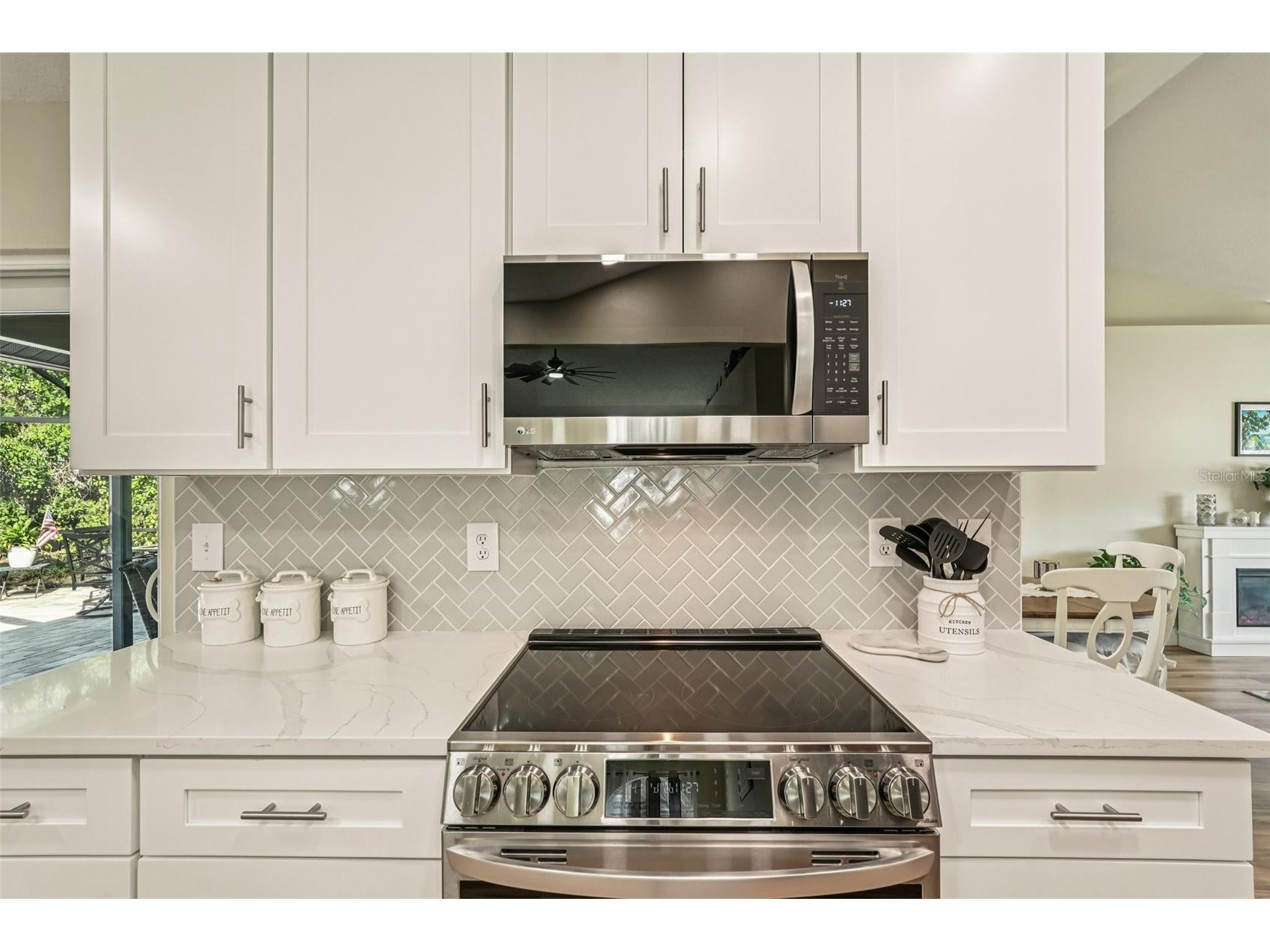 2304 Seattle Slew Drive Sarasota FL 34240 A4678513 image13