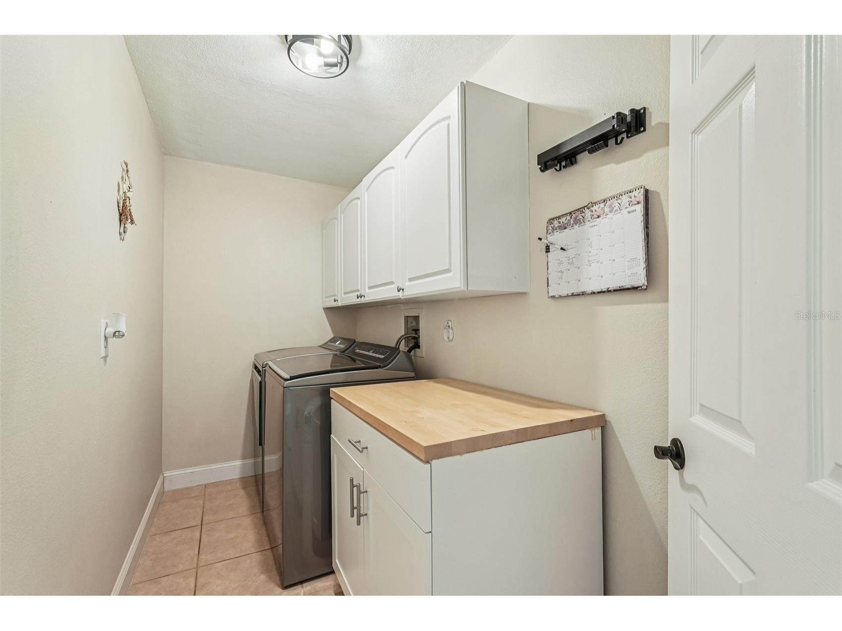 2304 Seattle Slew Drive Sarasota FL 34240 A4678513 image15