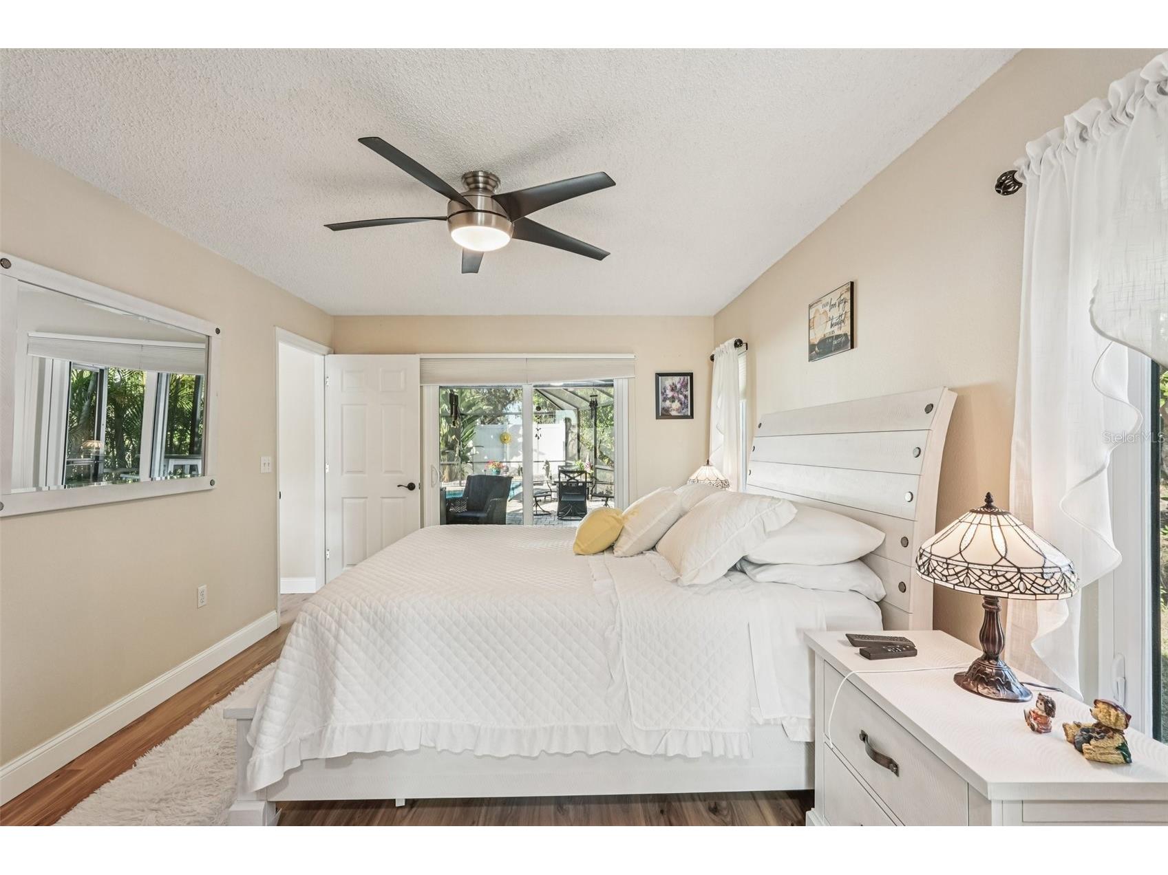 2304 Seattle Slew Drive Sarasota FL 34240 A4678513 image25
