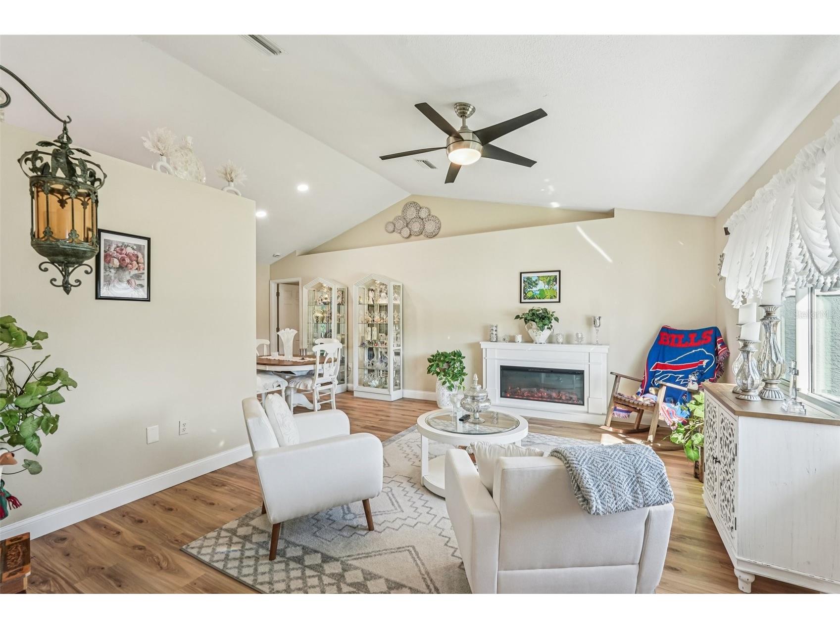 2304 Seattle Slew Drive Sarasota FL 34240 A4678513 image5