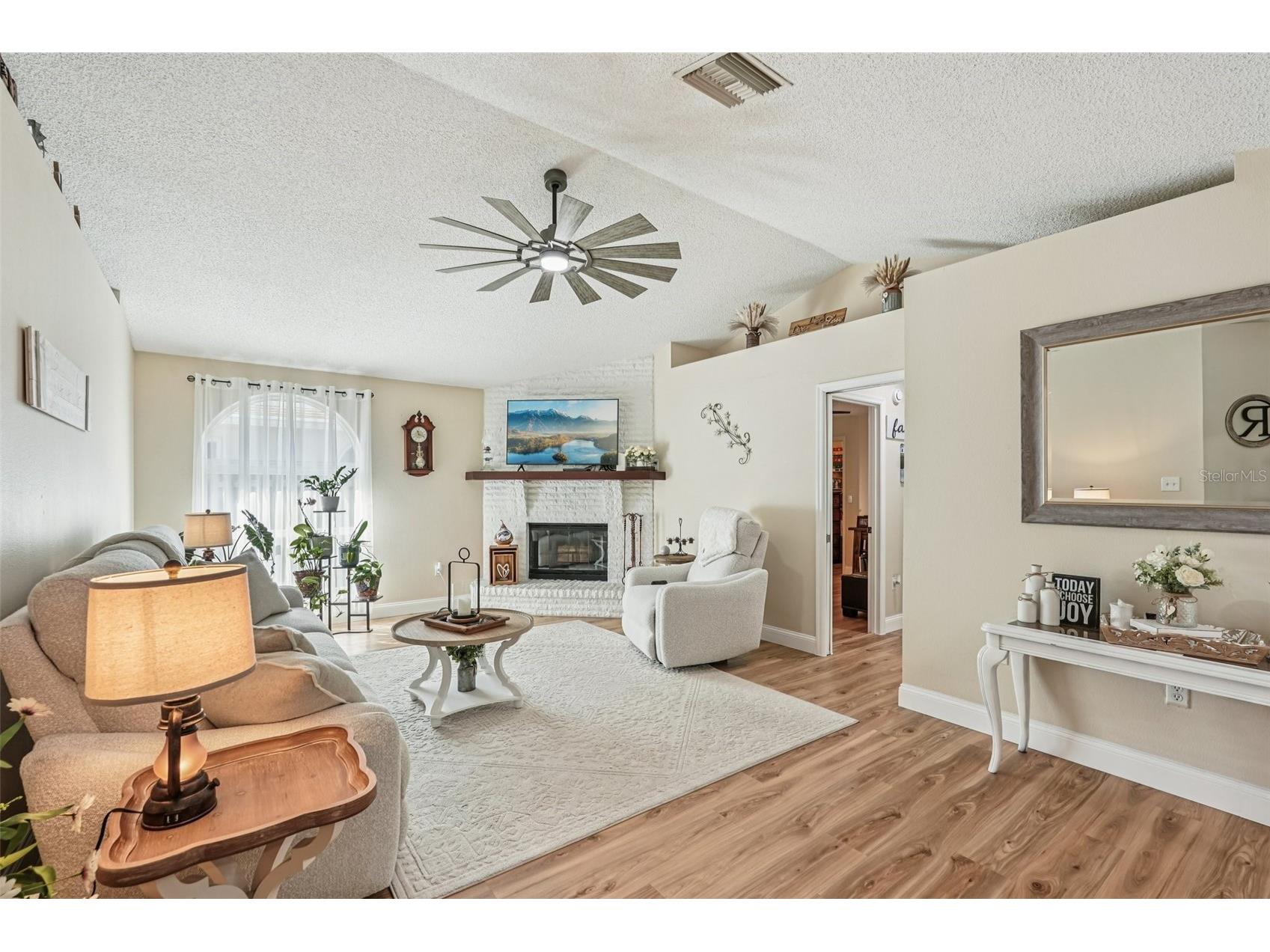 2304 Seattle Slew Drive Sarasota FL 34240 A4678513 image6