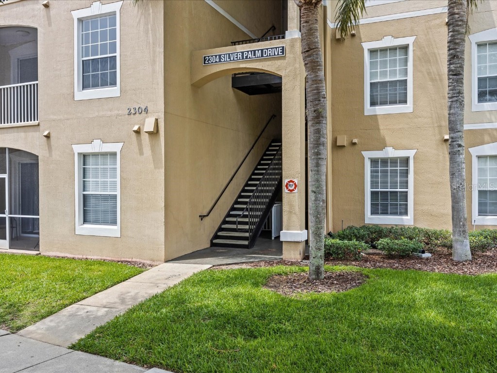 2304 Silver Palm Dr #201 Kissimmee FL 34747 O6114876 image1