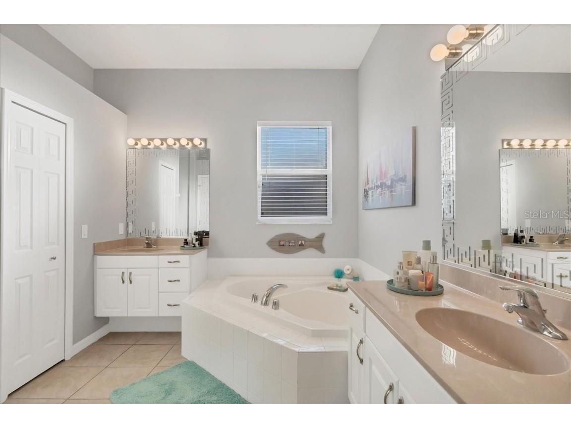 2304 Silver Palm Road North Port FL 34288 A4641135 image32