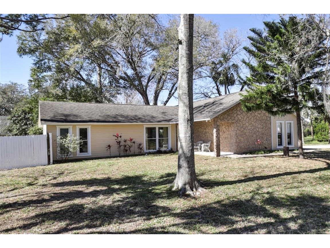 2304 Vista Palm Drive Edgewater FL 32141 V4928788 image1