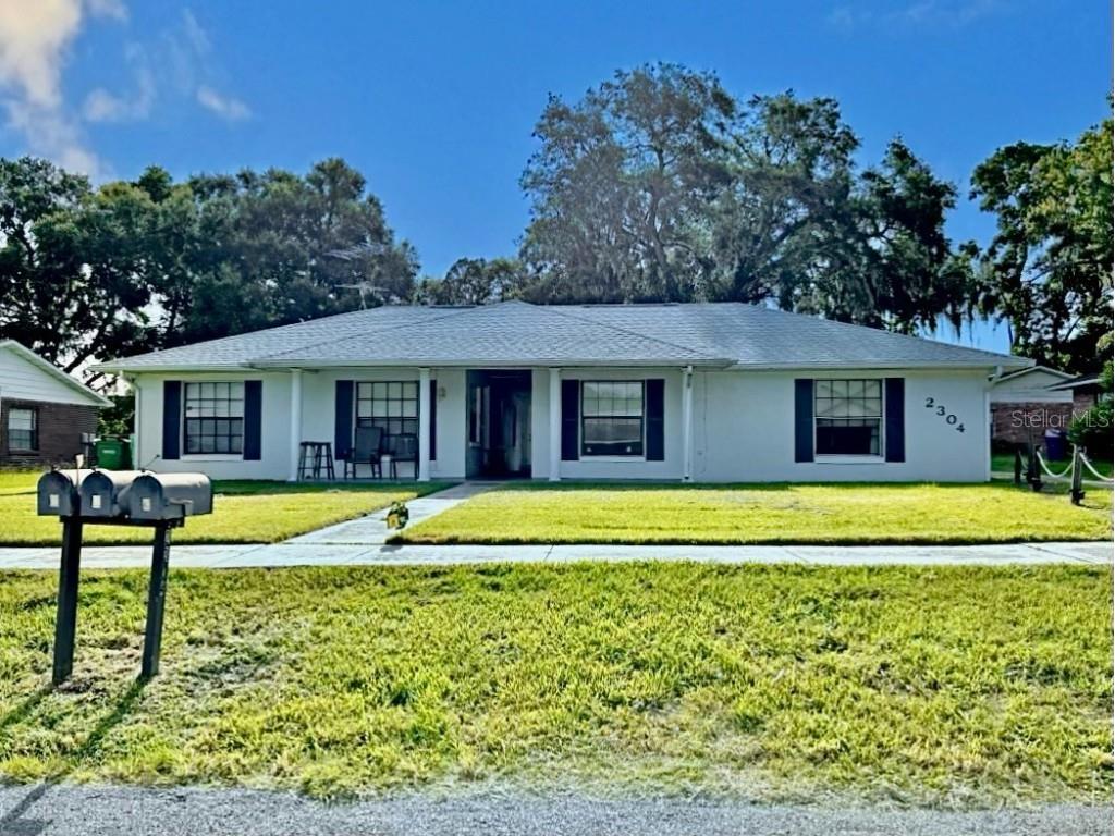 2304 W Cannon Terrace NW Winter Haven FL 33881 L4938567 image1