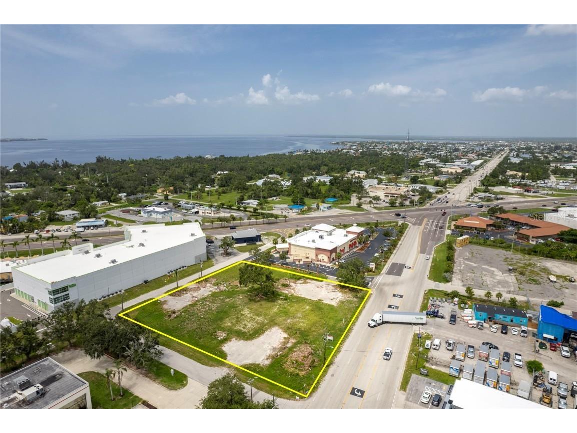 23041 Harborview Road Port Charlotte FL 33980 C7478523 image12