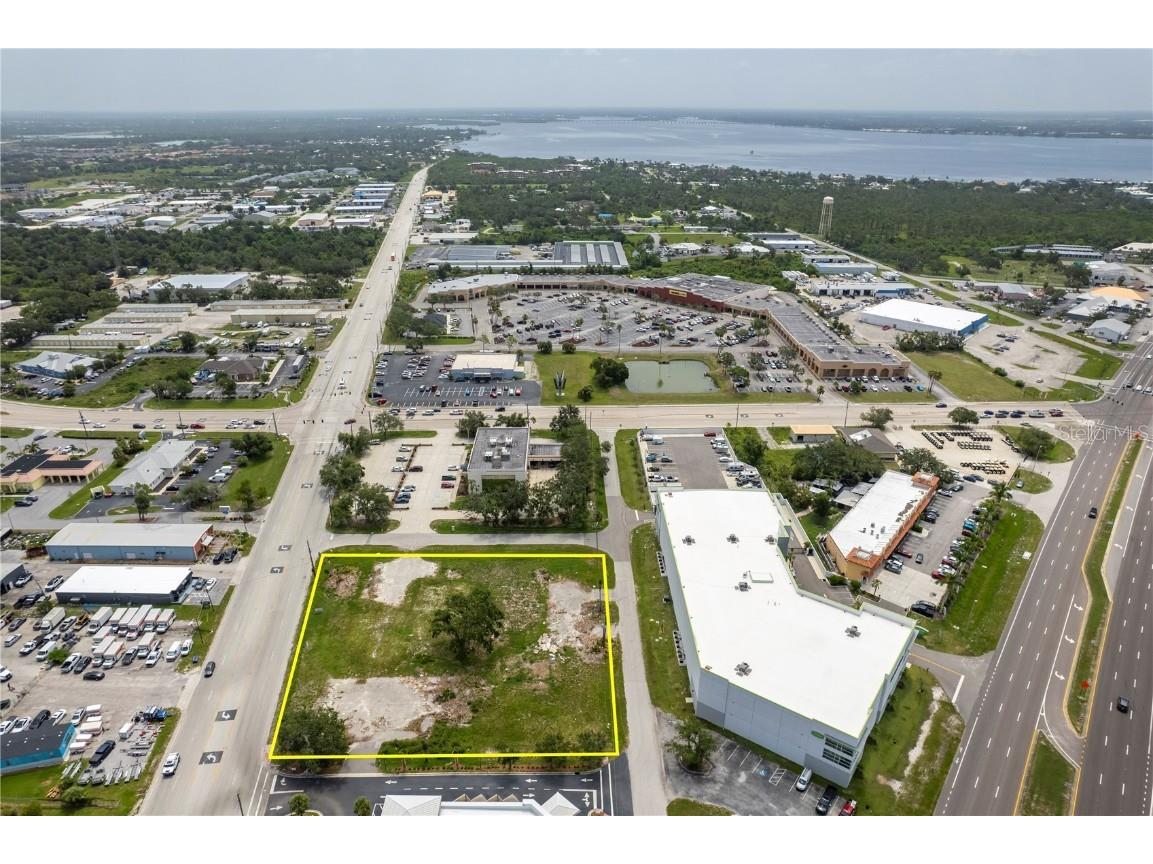 23041 Harborview Road Port Charlotte FL 33980 C7478523 image9