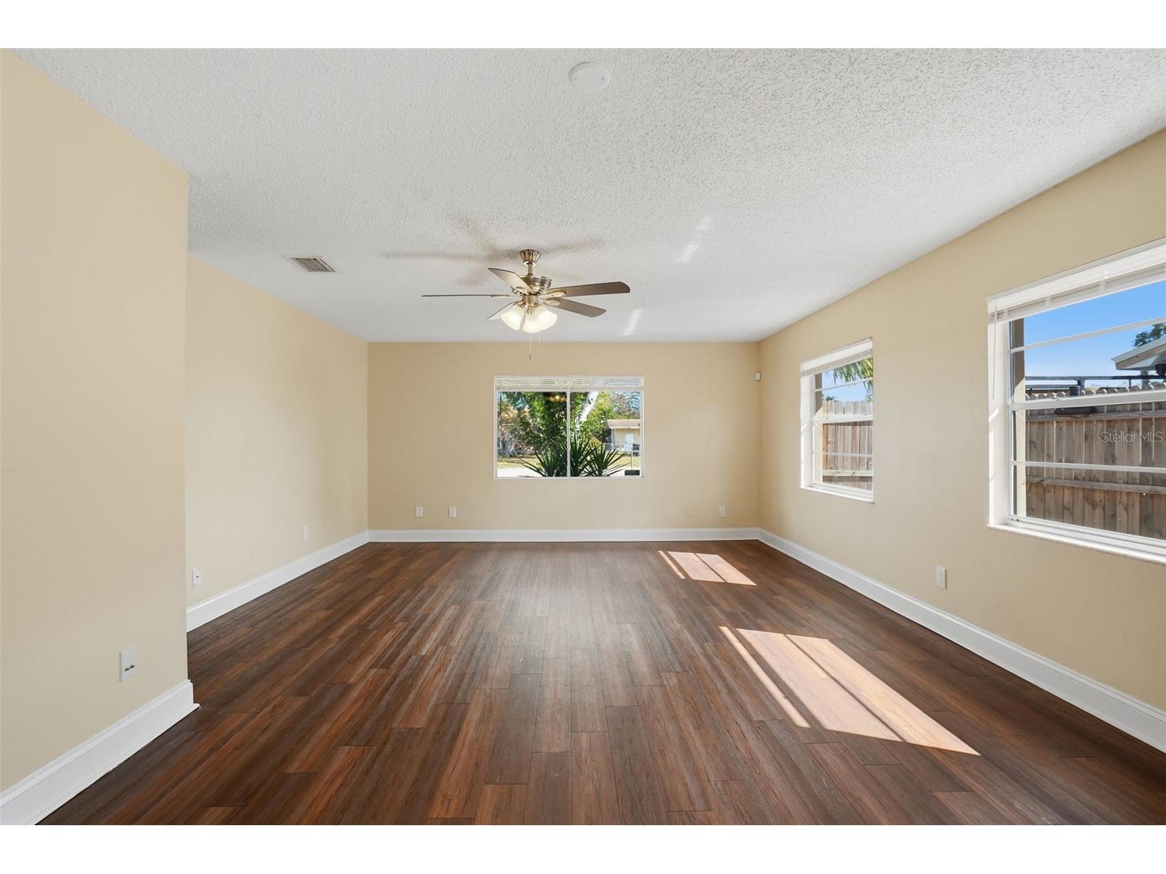 2305 26th Avenue W Bradenton FL 34205 O6365763 image10