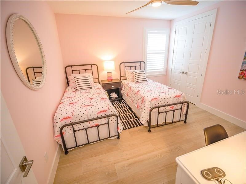 2305 Avenue C Bradenton Beach FL 34217 A4668810 image25