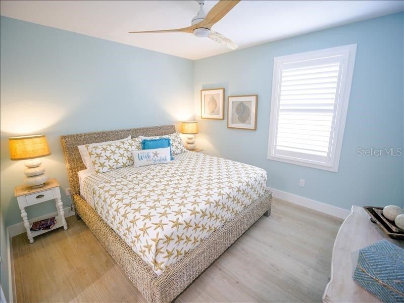 2305 Avenue C Bradenton Beach FL 34217 A4668810 image26