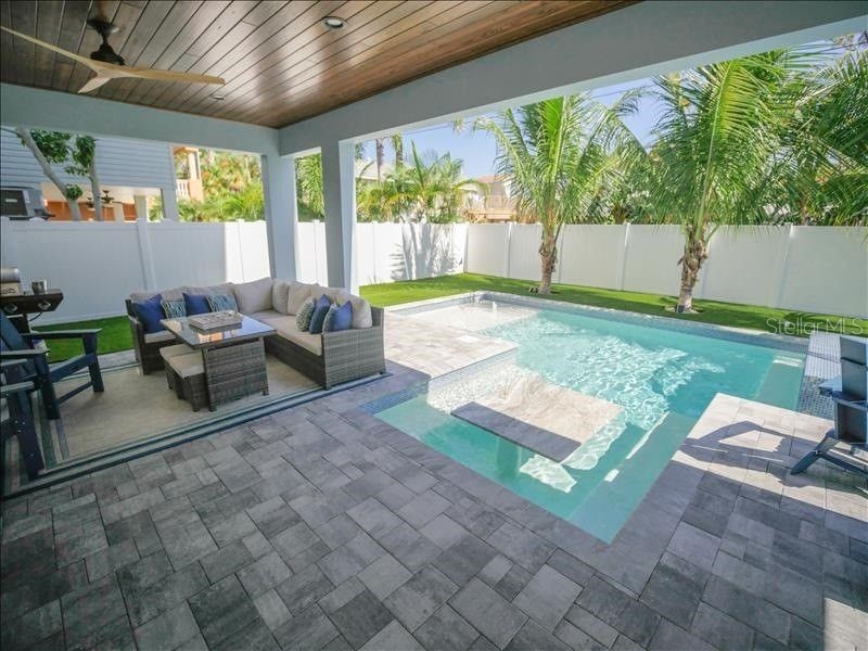 2305 Avenue C Bradenton Beach FL 34217 A4668810 image39