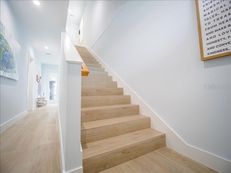 2305 Avenue C Bradenton Beach FL 34217 A4668810 image47