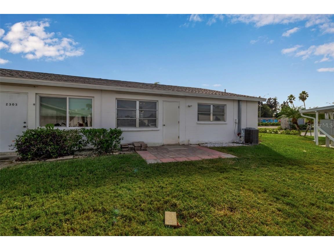 2305 Bayshore Gardens Parkway Bradenton FL 34207 A4673796 image15