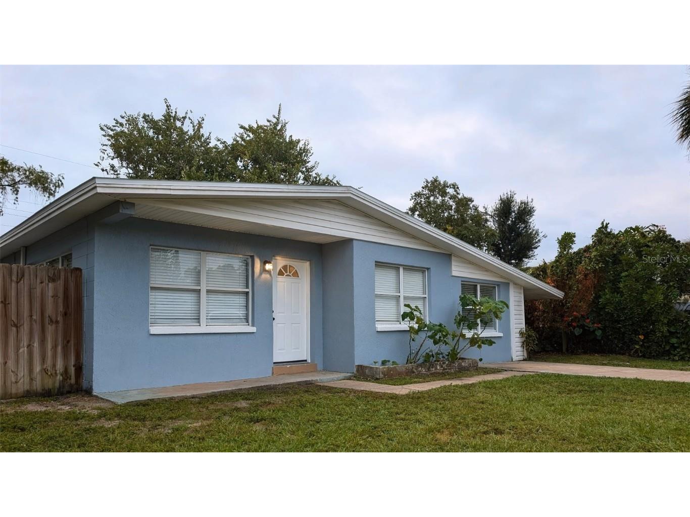 2305 Burns Avenue Melbourne FL 32935 A4657560 image1