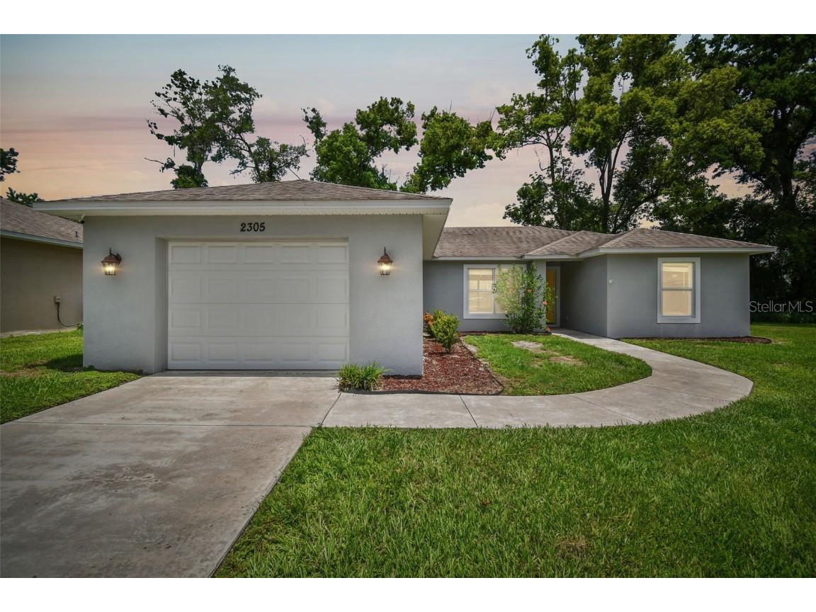 2305 Chestnut Hills Drive Lakeland FL 33805 T3538252 image1