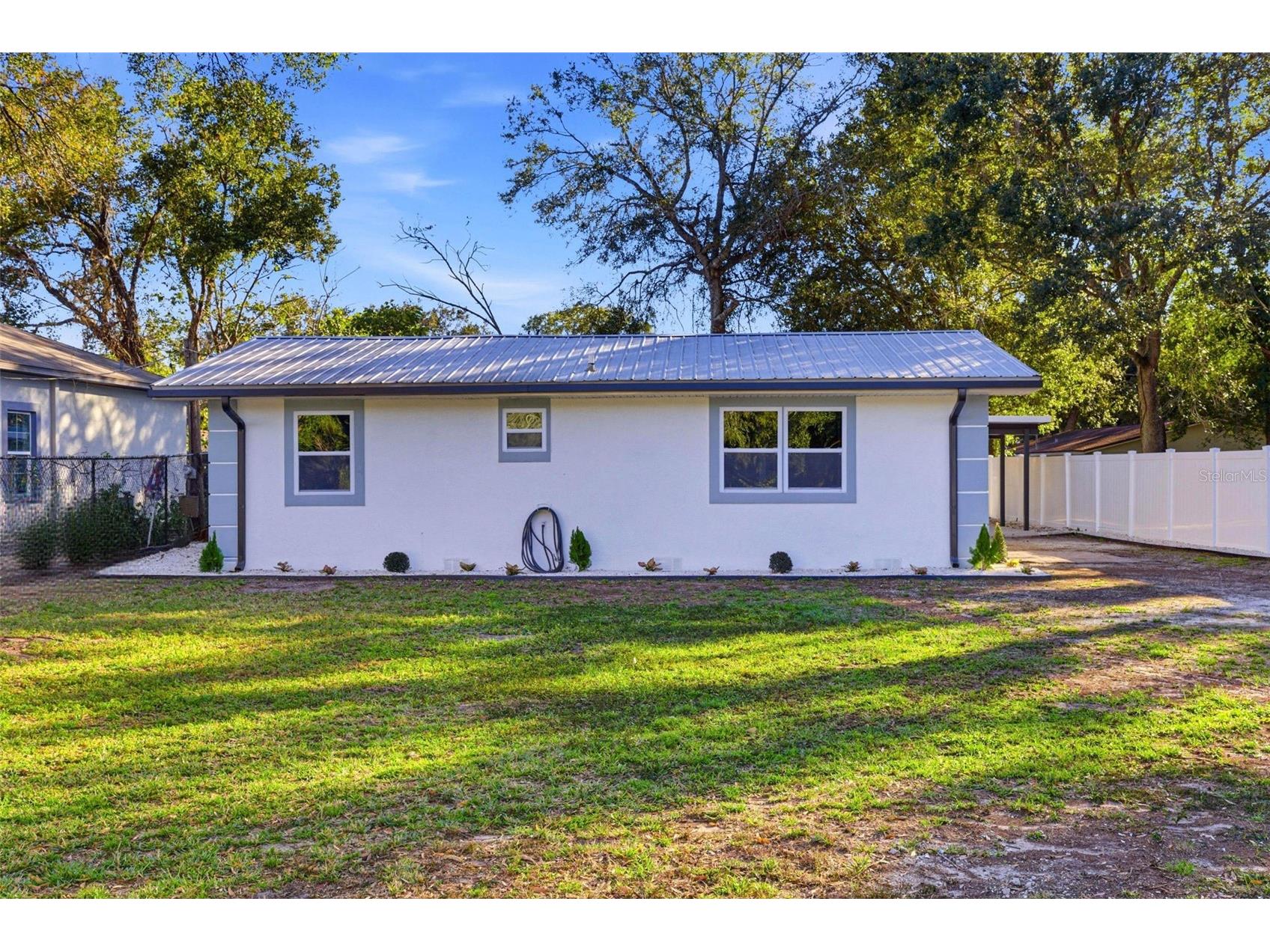 2305 E 148th Avenue Lutz FL 33549 TB8465726 image1