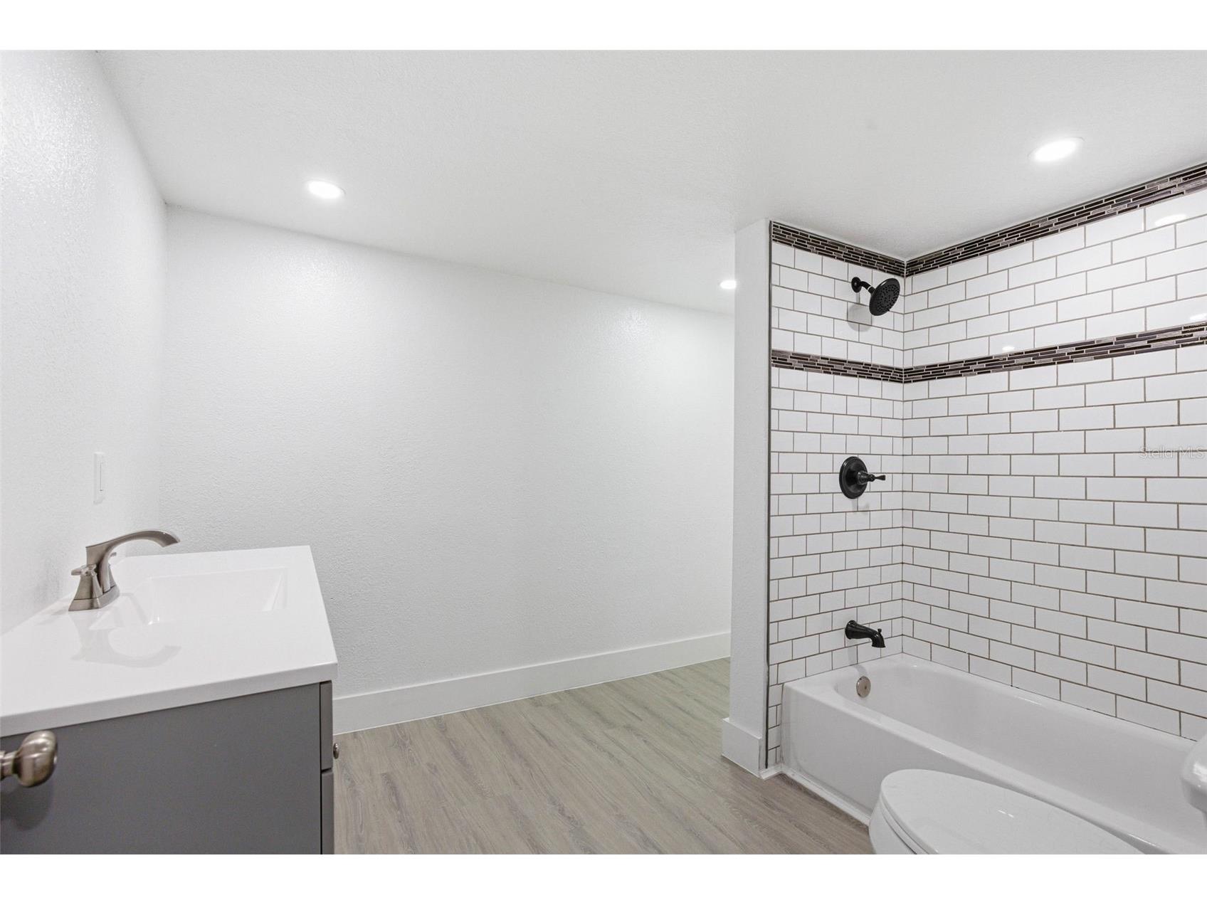 2305 E 148th Avenue Lutz FL 33549 TB8465726 image19