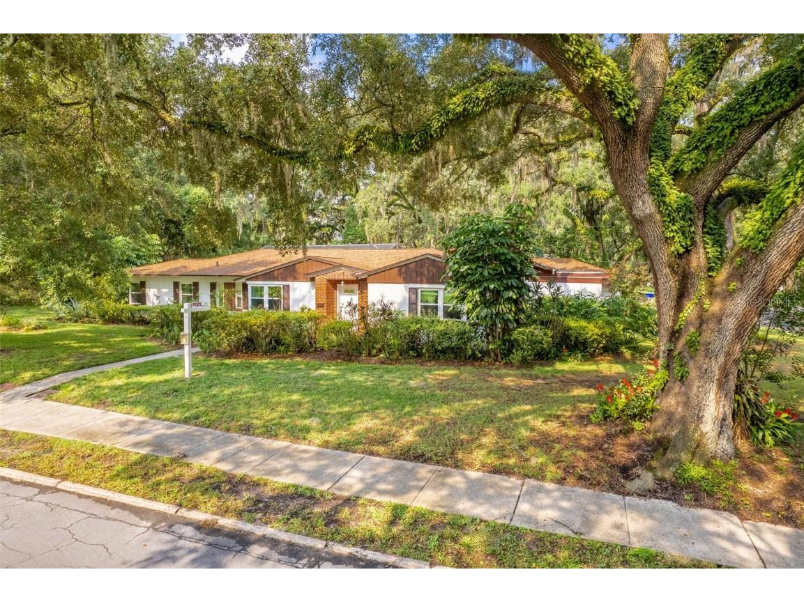 2305 Eden Parkway Lakeland FL 33803 L4945829 image1