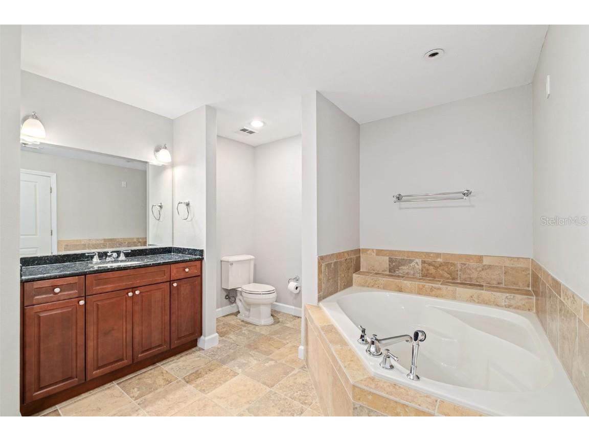 2305 Edgewater Drive #1509 Orlando FL 32804 O6365904 image12