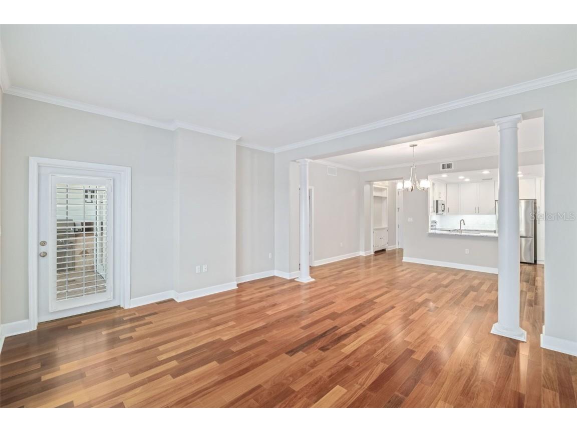 2305 Edgewater Drive #1509 Orlando FL 32804 O6365904 image2