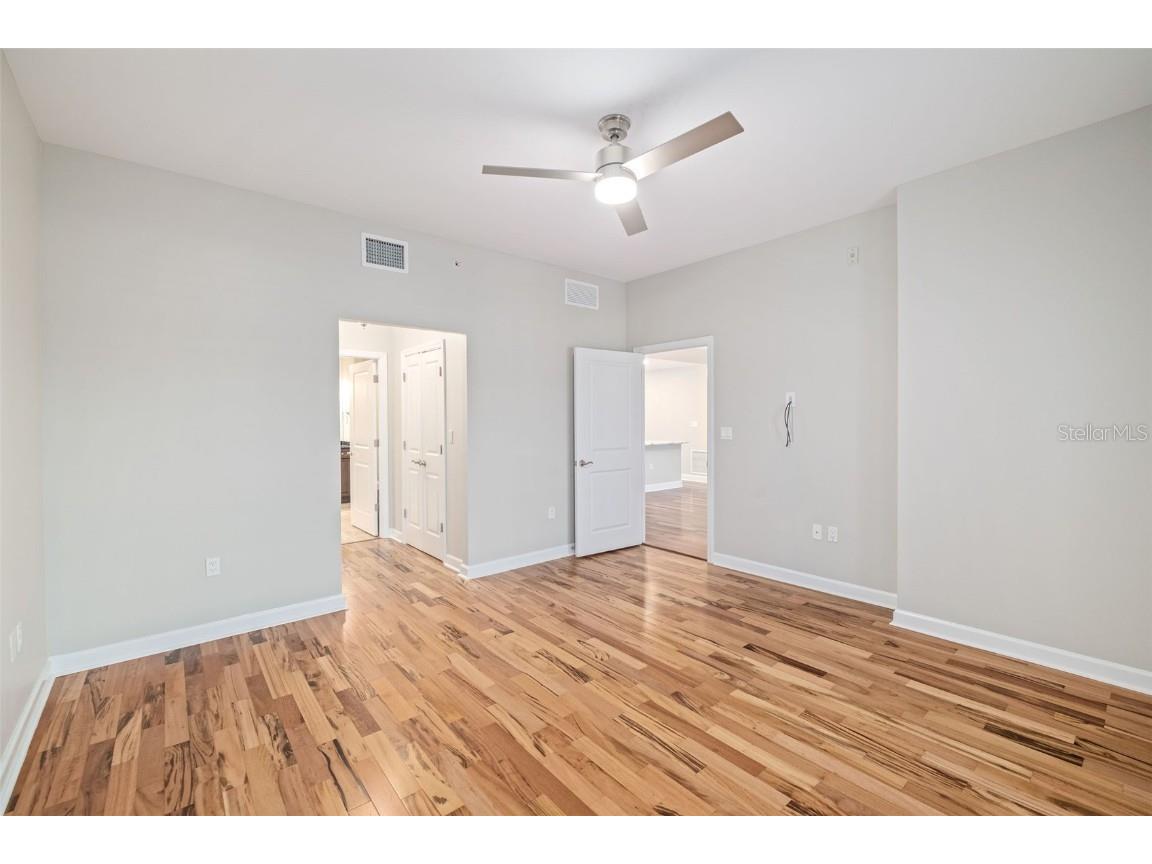 2305 Edgewater Drive #1509 Orlando FL 32804 O6365904 image9