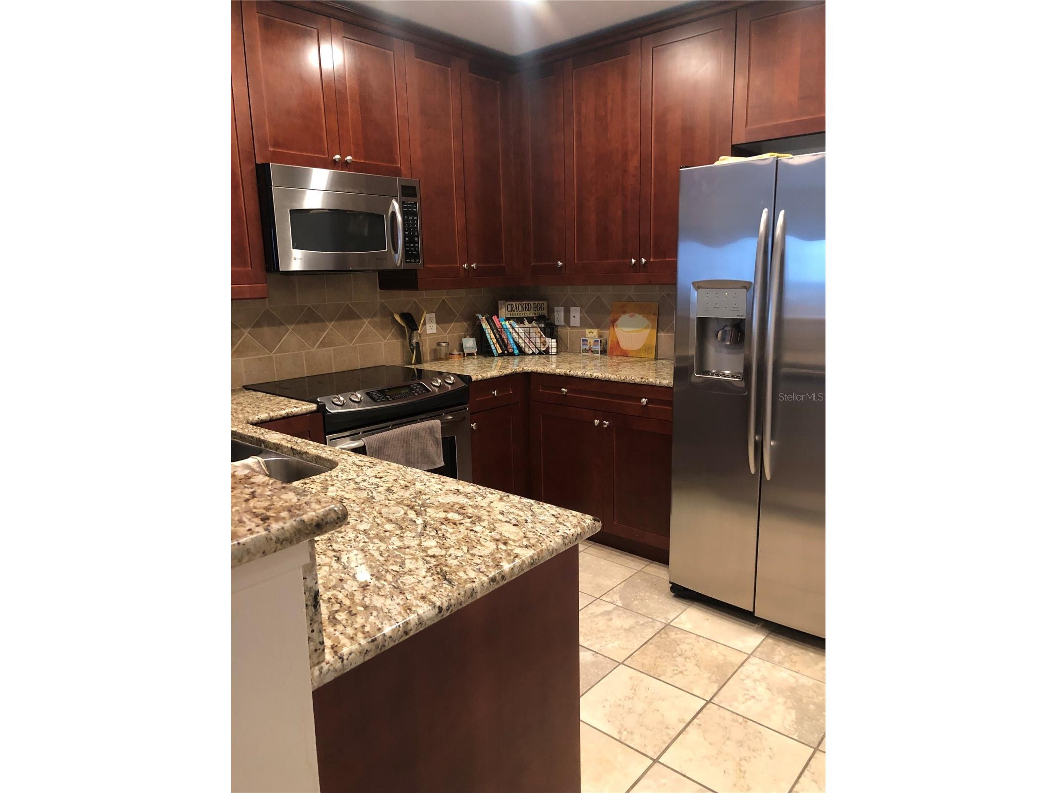 2305 Edgewater Drive #1704 Orlando FL 32804 O6406609 image9