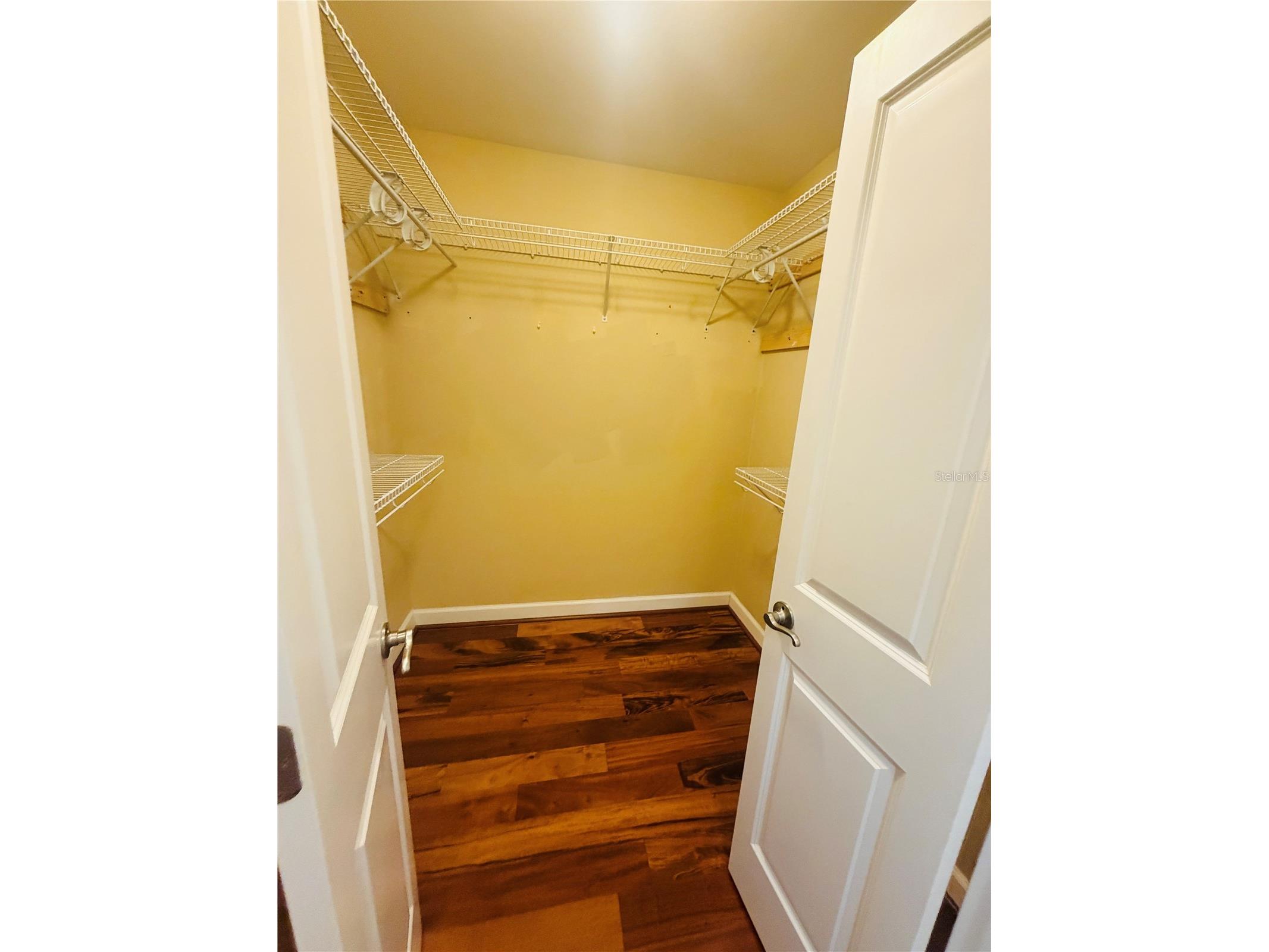 2305 Edgewater Drive #1708 Orlando FL 32804 O6415062 image14