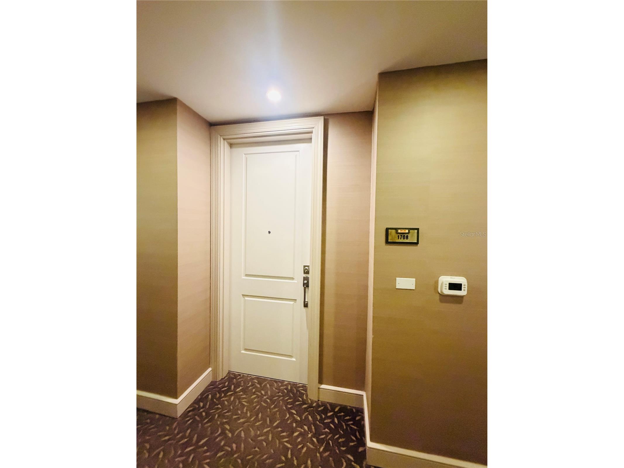 2305 Edgewater Drive #1708 Orlando FL 32804 O6415062 image3
