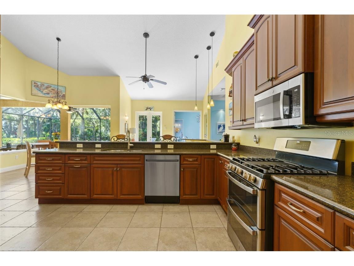 2305 Hontoon Road Deland FL 32720 - ST. JOHN'S RIVER OM711357 image10