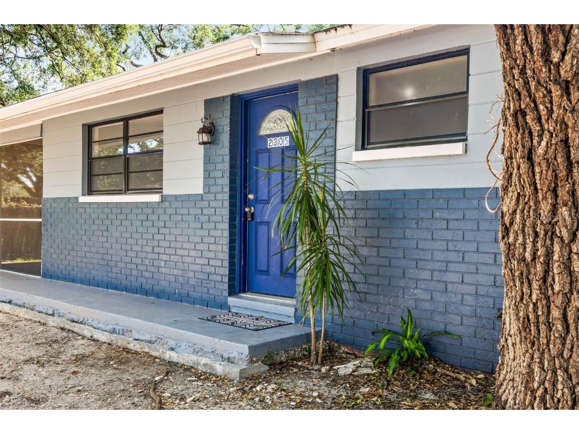2305 N 48th Street Tampa FL 33605 TB8387689 image1
