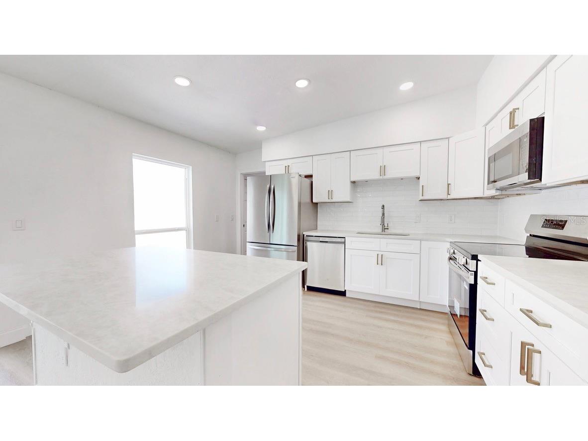 2305 New Jersey Road Lakeland FL 33803 TB8509192 image12