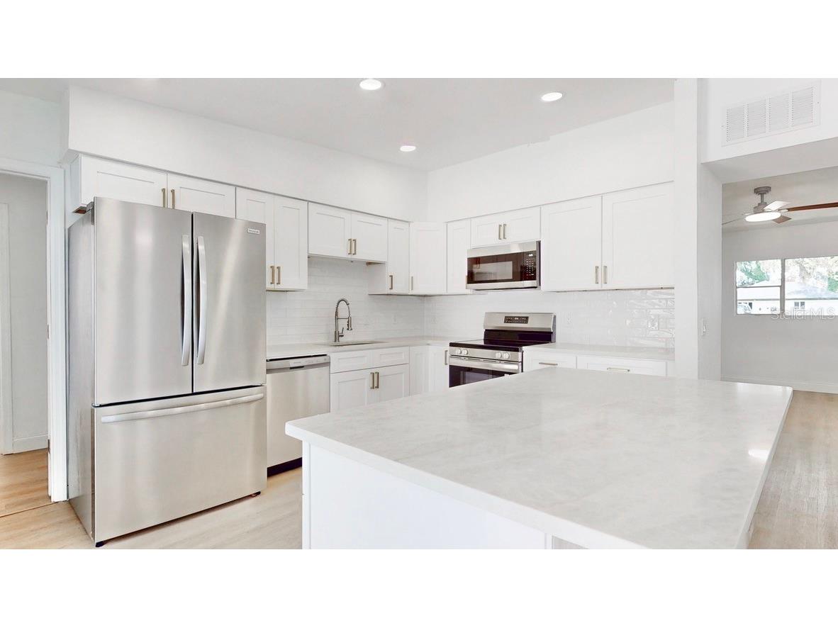 2305 New Jersey Road Lakeland FL 33803 TB8509192 image13
