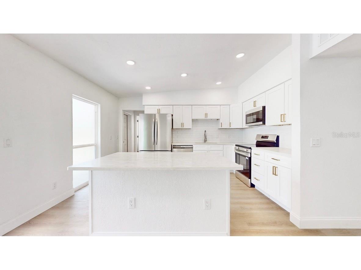 2305 New Jersey Road Lakeland FL 33803 TB8509192 image16