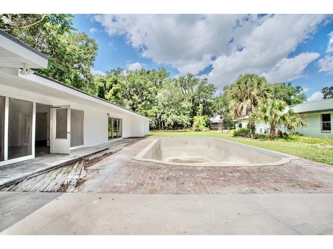2305 New Jersey Road Lakeland FL 33803 TB8509192 image39