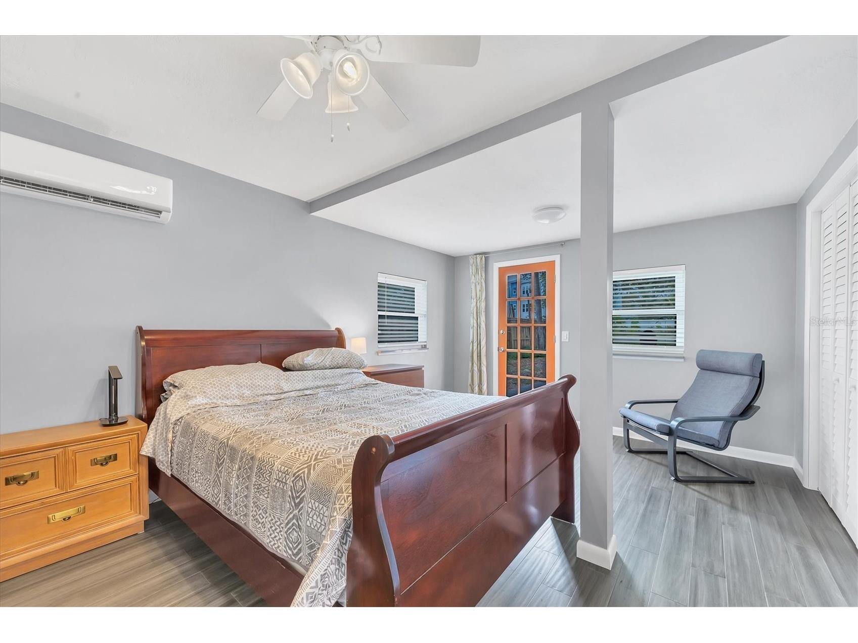 2305 Novus Street Sarasota FL 34237 A4682856 image10