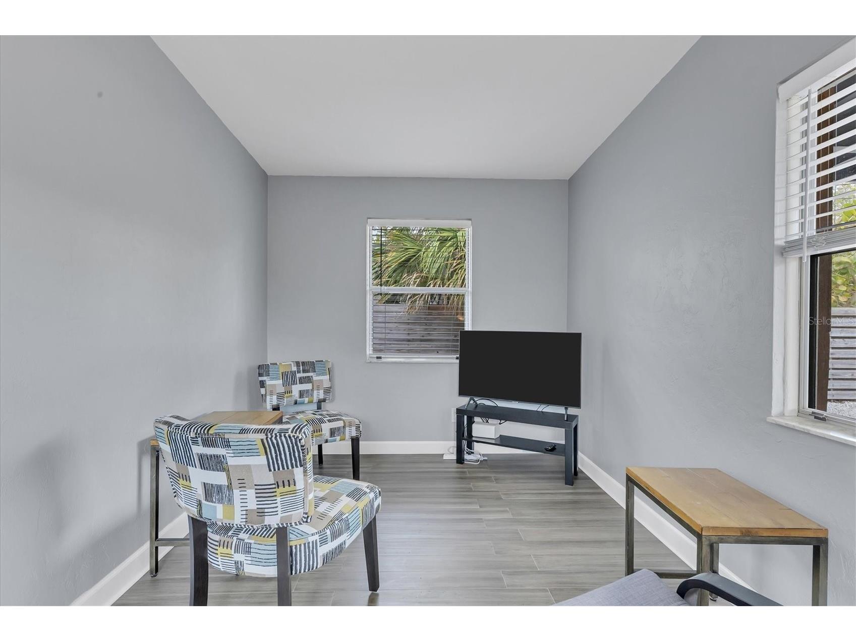 2305 Novus Street Sarasota FL 34237 A4682856 image14