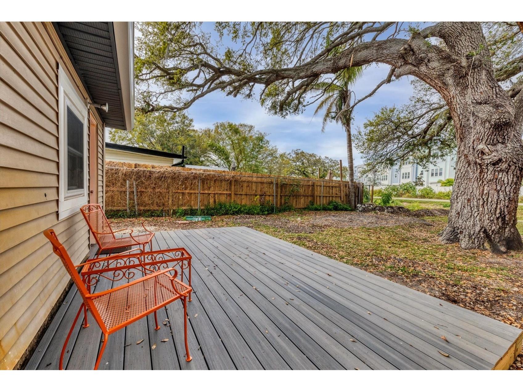2305 Novus Street Sarasota FL 34237 A4682856 image21