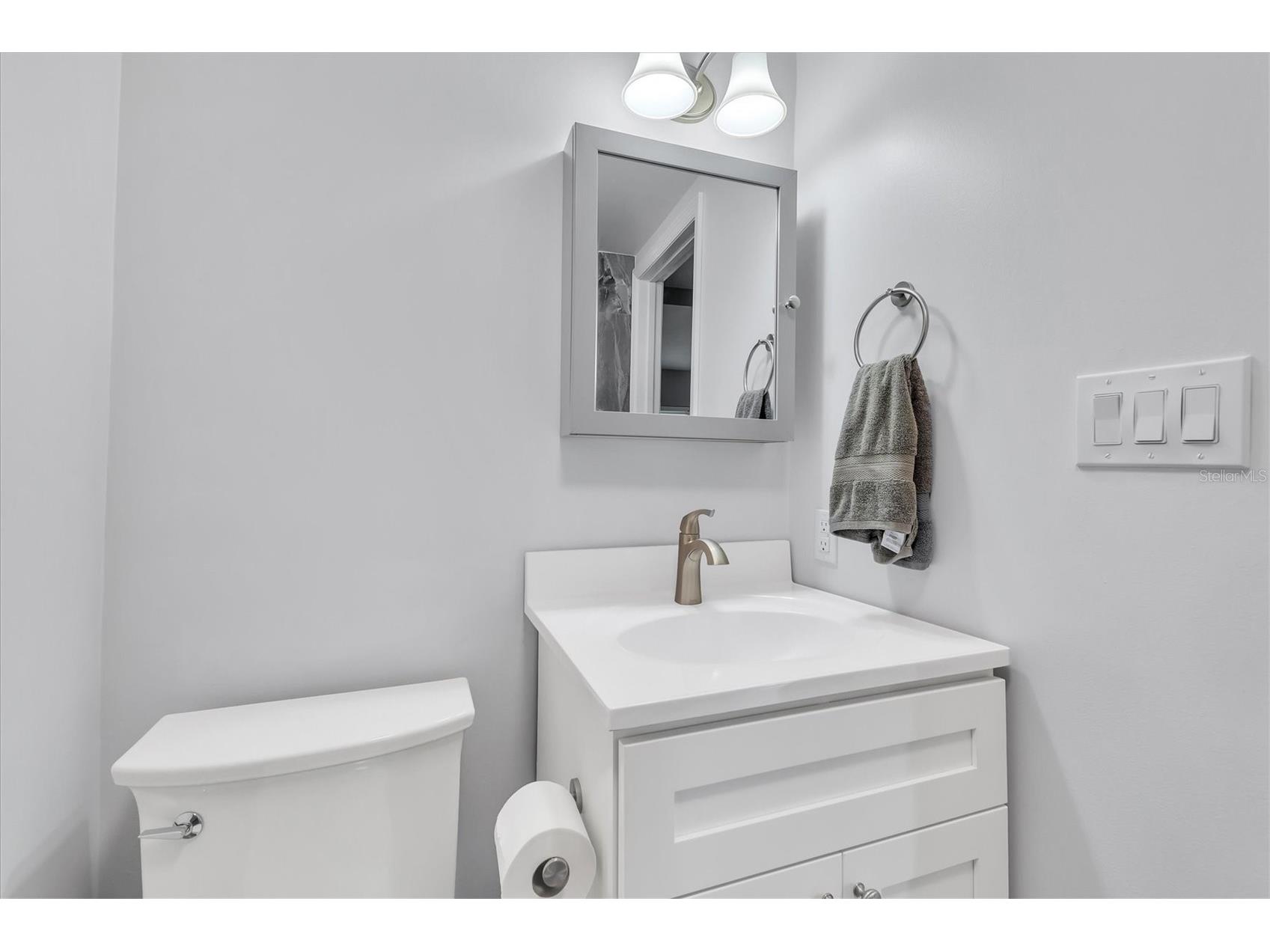 2305 Novus Street Sarasota FL 34237 A4682856 image9