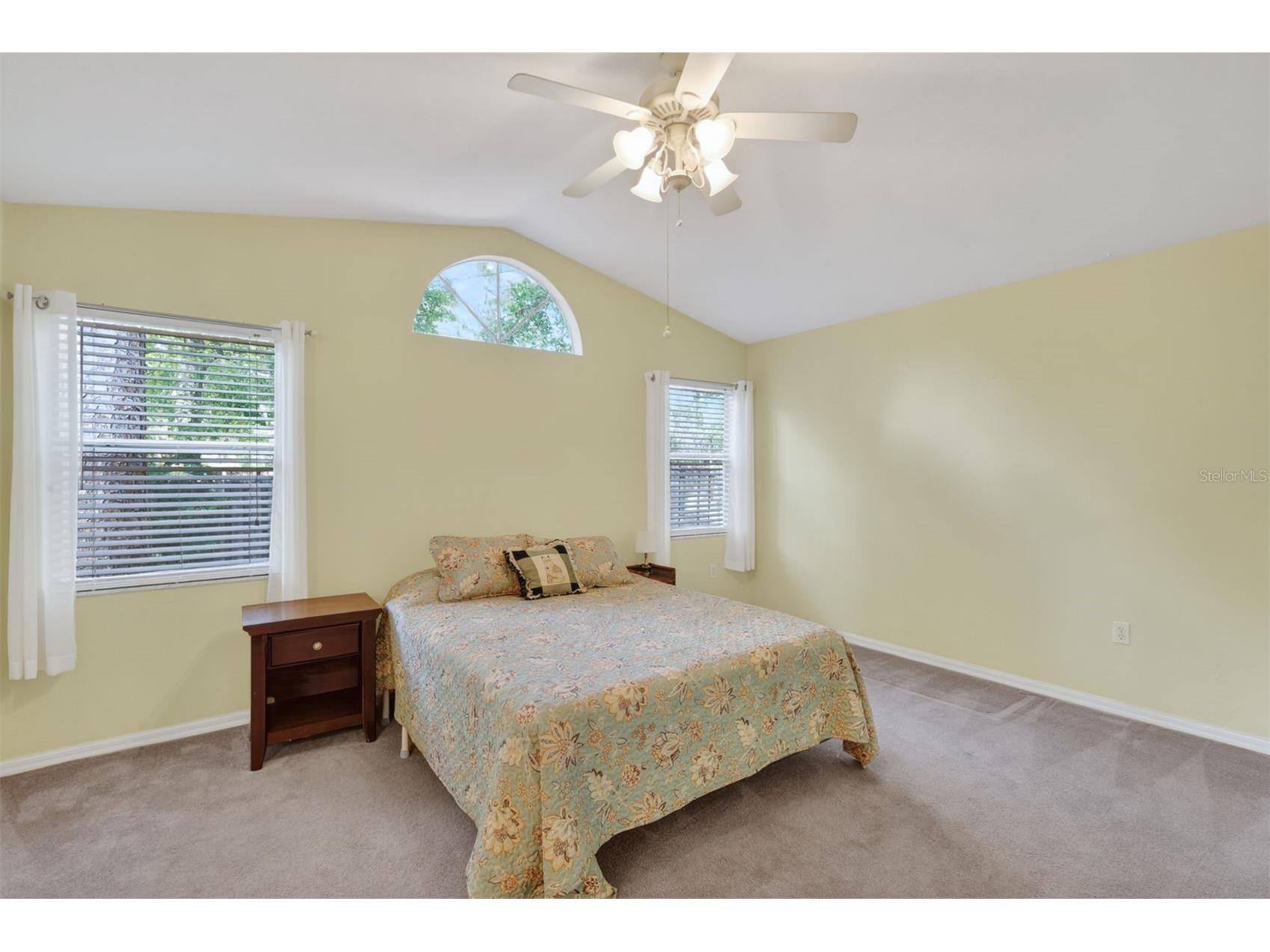 2305 NW 44th Place Gainesville FL 32605 GC540581 image15
