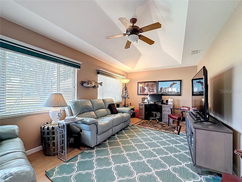 2305 NW 51st Terrace Ocala FL 34482 OM714864 image18