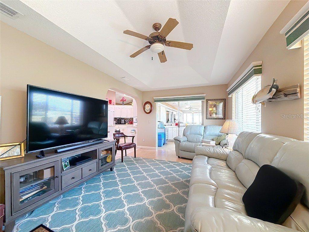 2305 NW 51st Terrace Ocala FL 34482 OM714864 image19