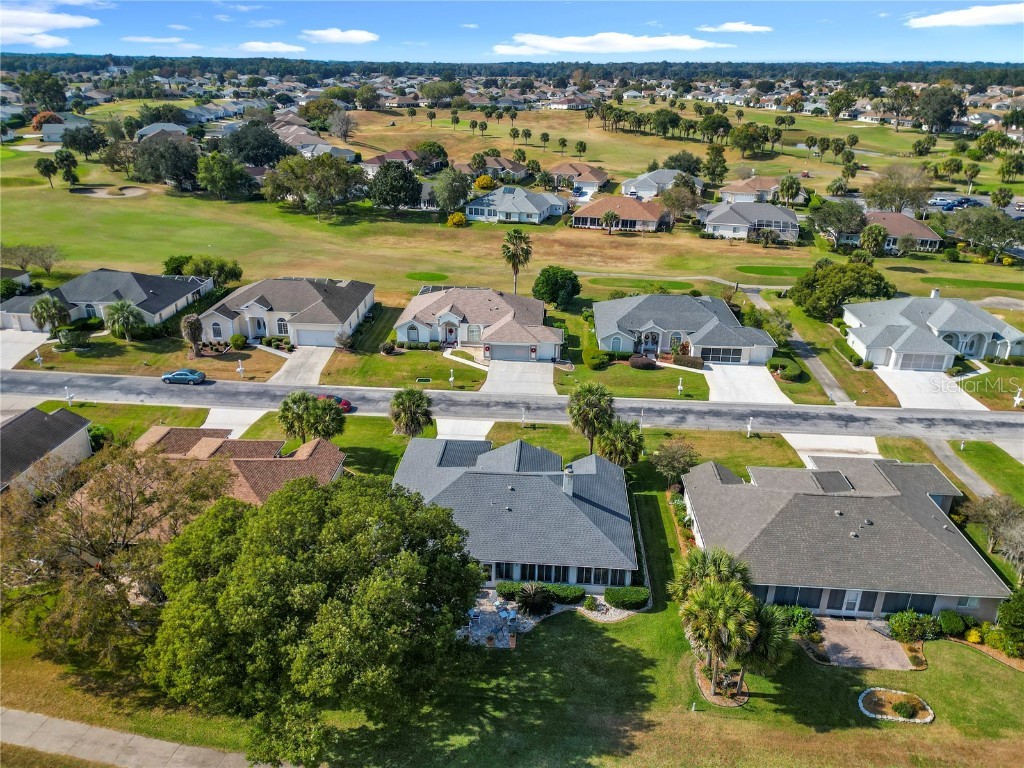 2305 NW 51st Terrace Ocala FL 34482 OM714864 image58