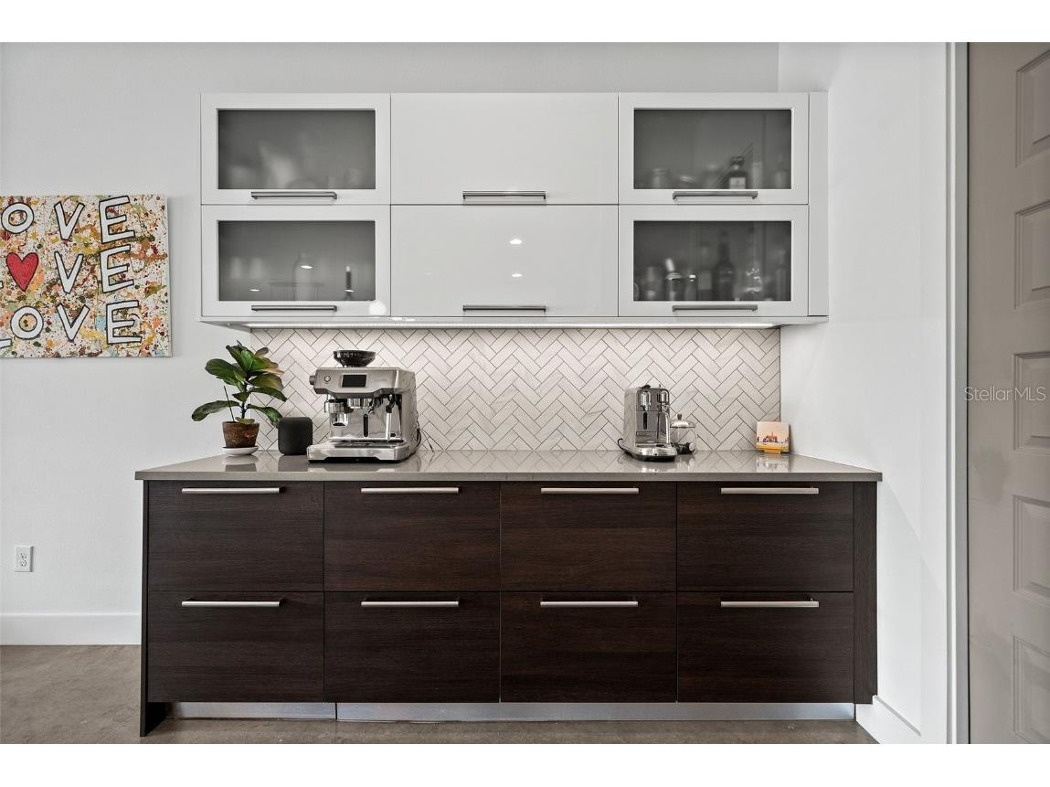 2305 Pine Terrace Sarasota FL 34231 A4642398 image15