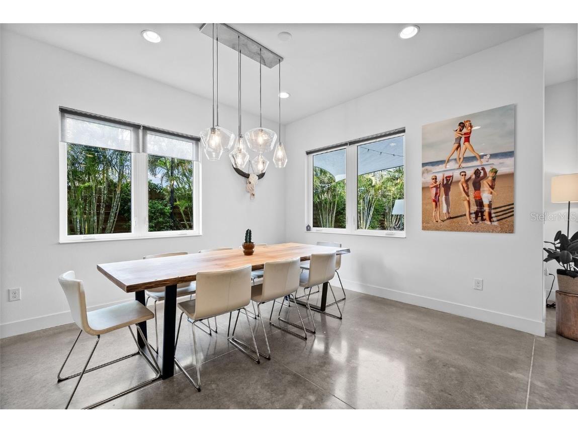 2305 Pine Terrace Sarasota FL 34231 A4642398 image20